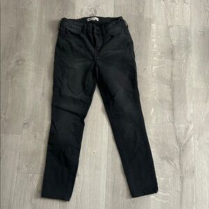 SO Black Low Rise Jegging